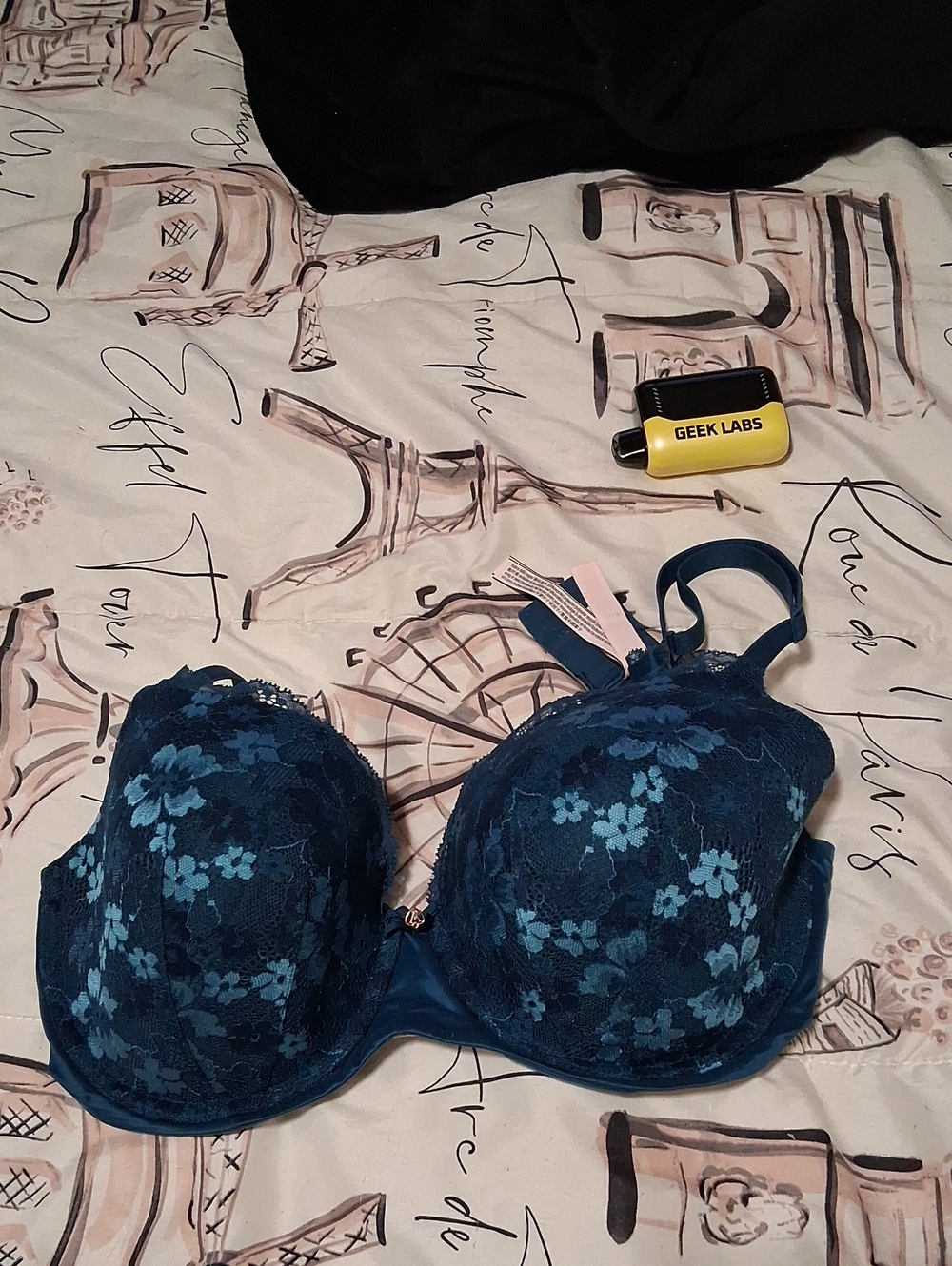 Victoria's Secret Dark Teal Floral Lace Push-Up Bra